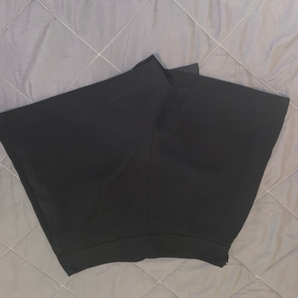 Mini Skort - Picture 4 of 5